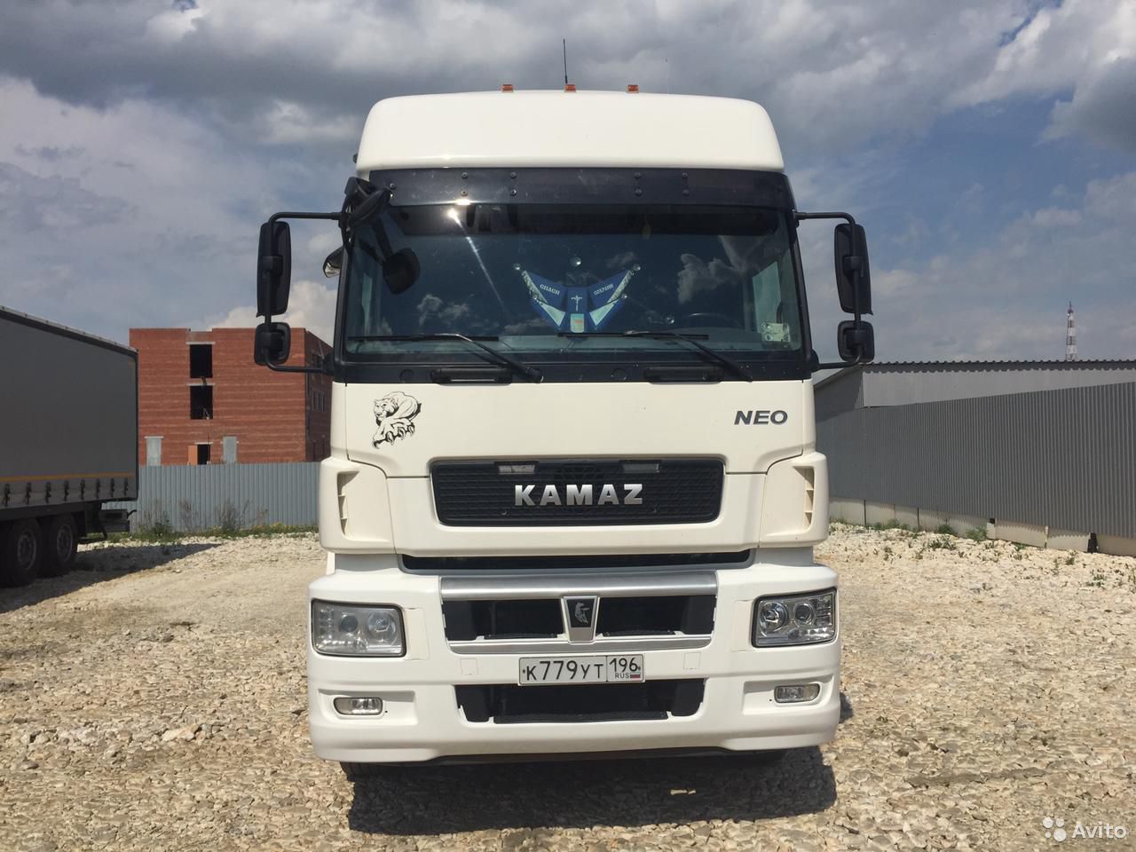 Седельный тягач Камаз 5490 NEO АКПП