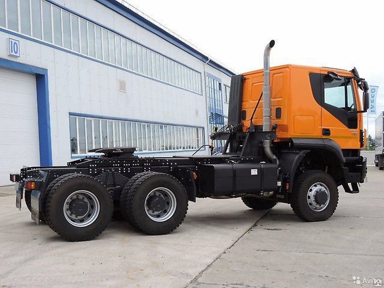 Седельный тягач Iveco-AMT 633910