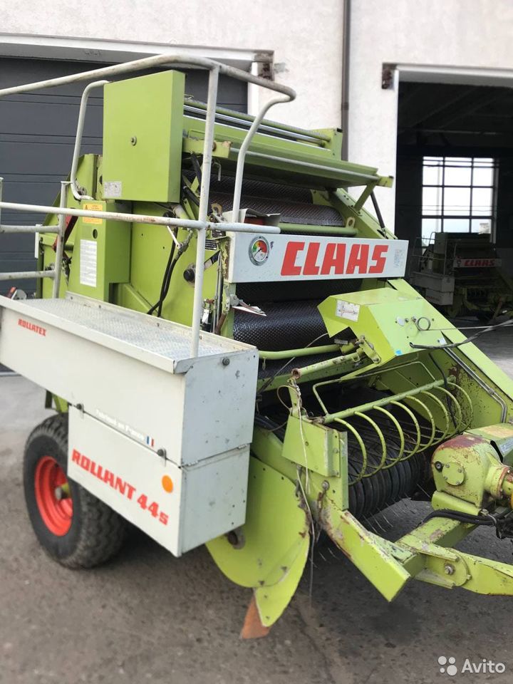 Пресс-подборщик Claas Rollant 44S