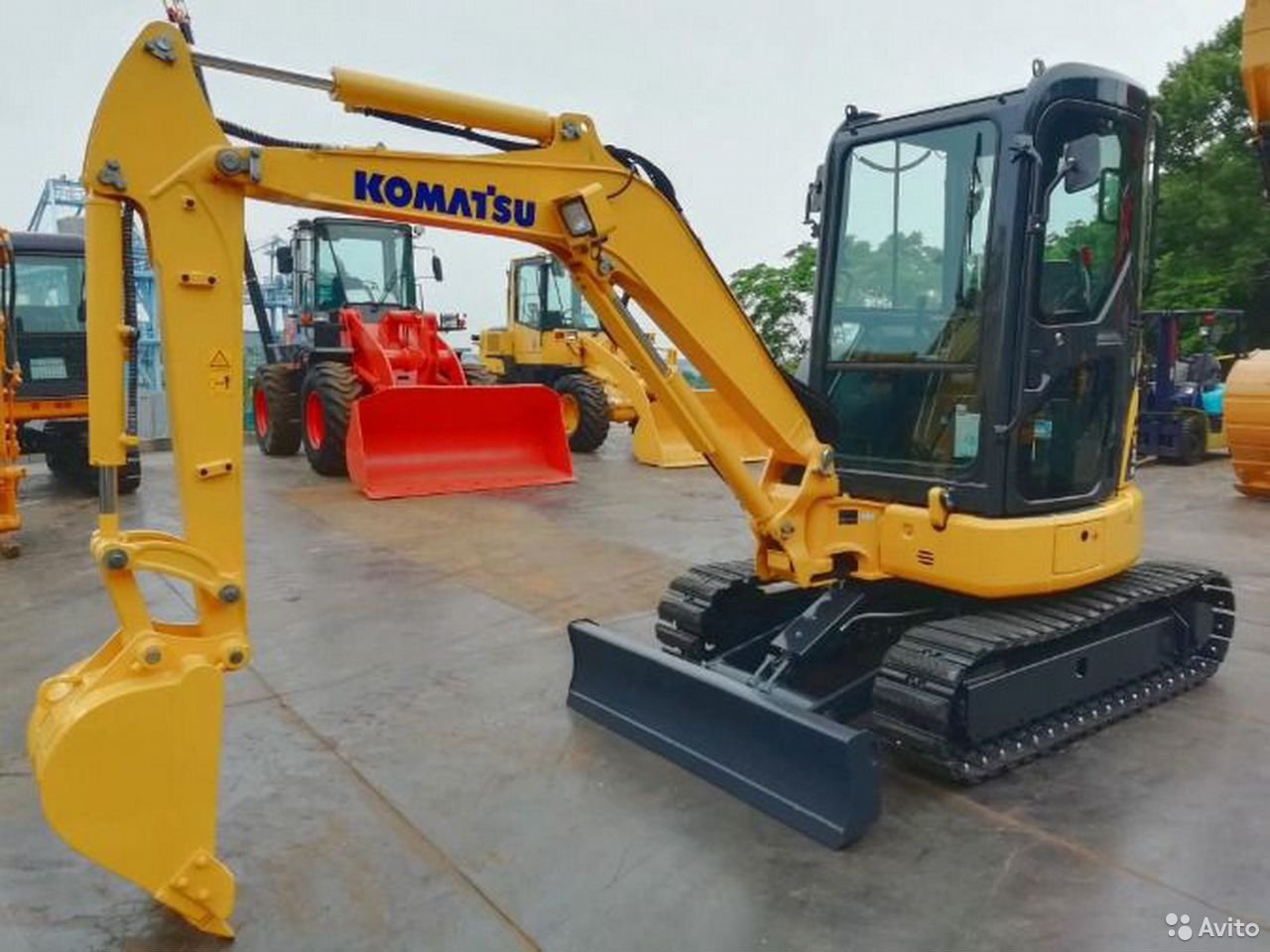 Мини-экскаватор Komatsu PC30MR