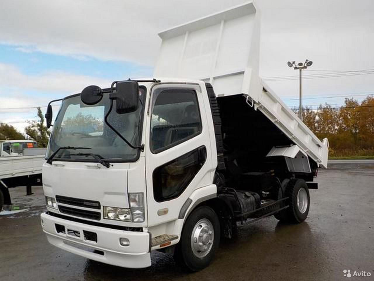 Самосвал Mitsubishi Fuso Fighter