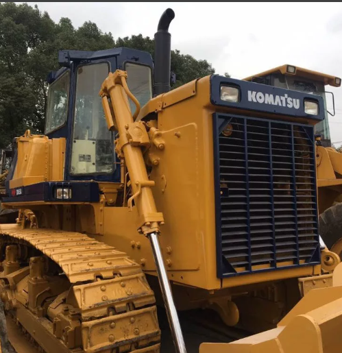 Трубоукладчик Komatsu D85C-21