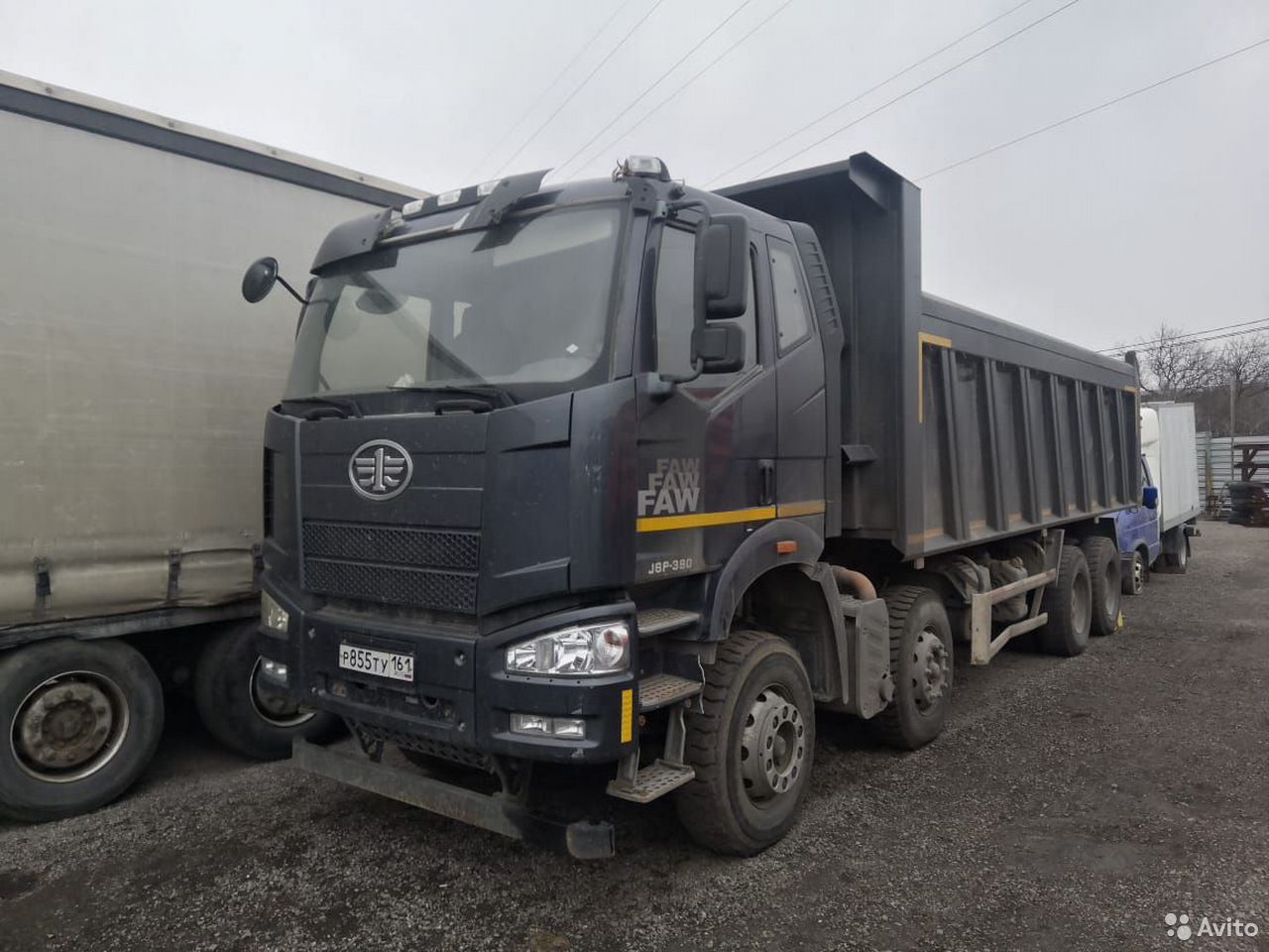 Самосвал FAW CA3310