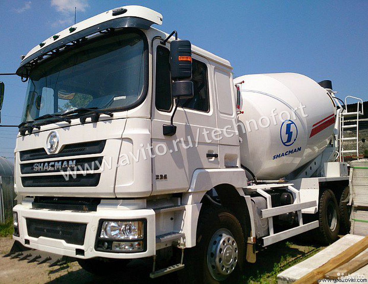 Автобетоносмеситель SHACMAN (Shaanxi) F3000