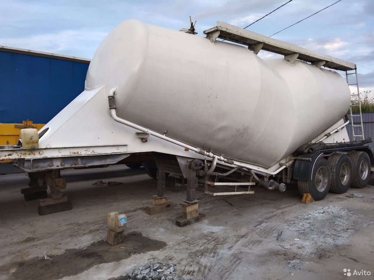 Полуприцеп цементовоз Filiat TR32E