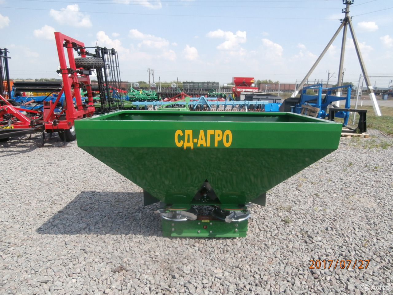 Разбрасыватель удобрений СД-Агро РУМ-950
