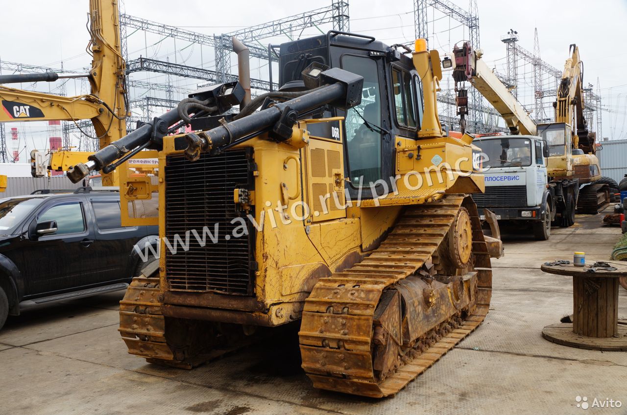 Гусеничный бульдозер Caterpillar D6R