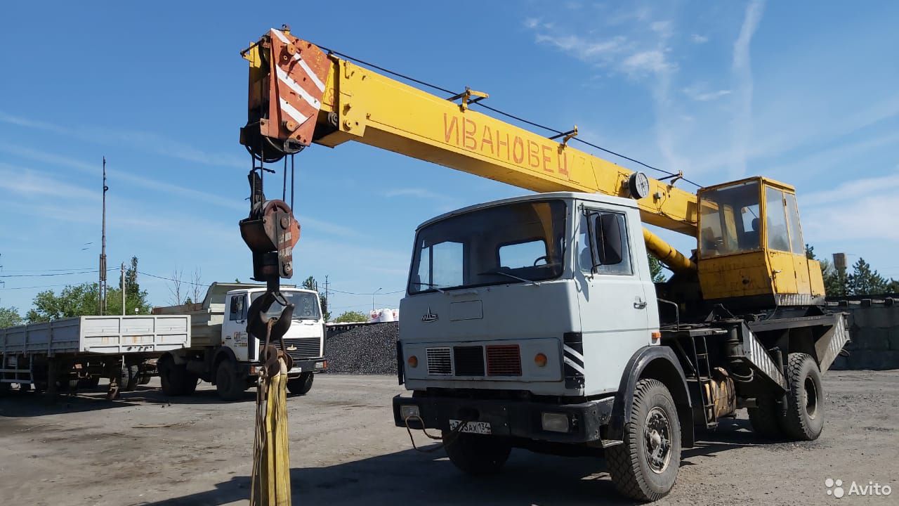 Автокран Ивановец на шасси МАЗ 5337