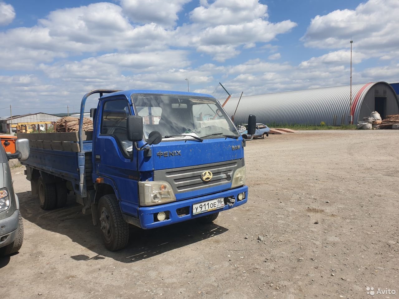 Бортовой автомобиль Baw Fenix 1044