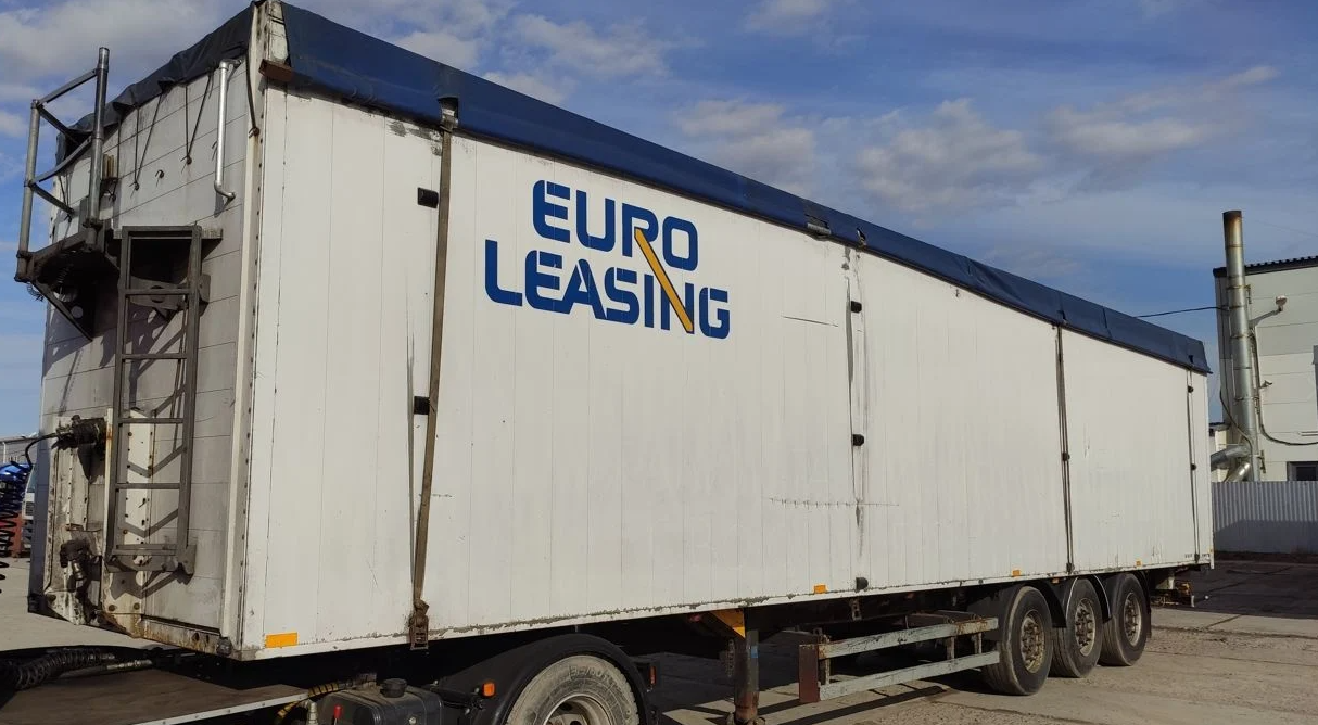 Полуприцеп щеповоз Schmitz Cargobull EURO Leasing