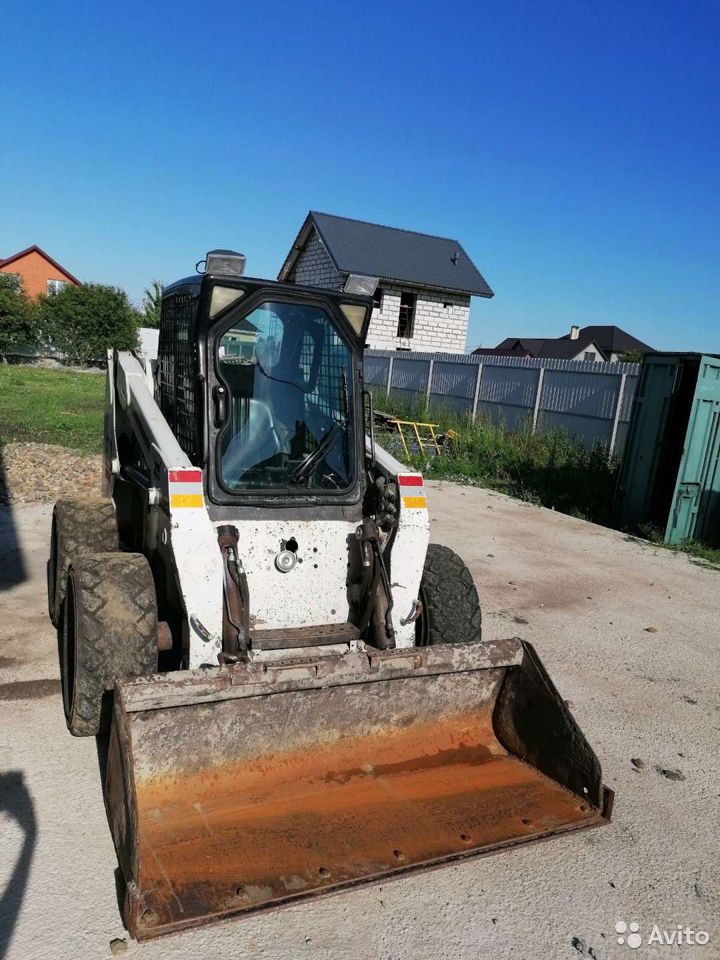 Мини-погрузчик Bobcat S220