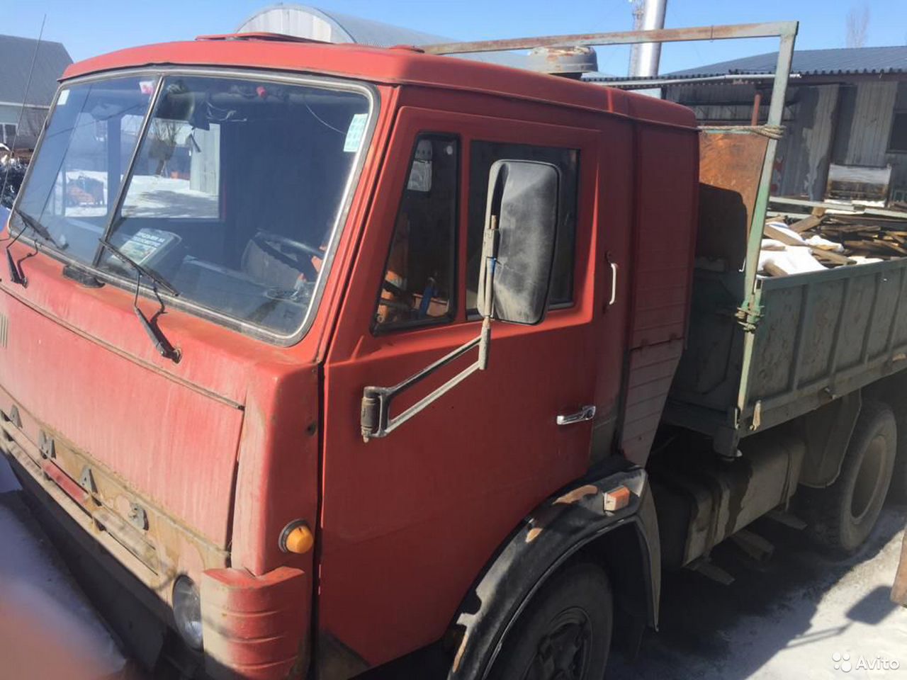 Бортовой грузовик КамАЗ 5320