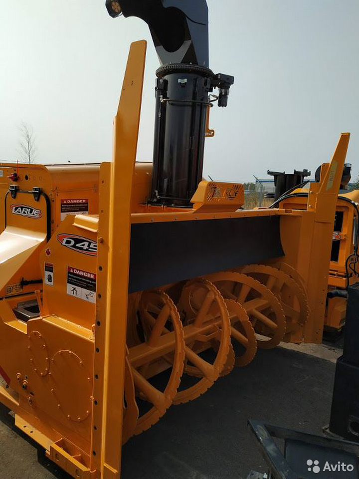 Навесной снегоуборщик Larue D45