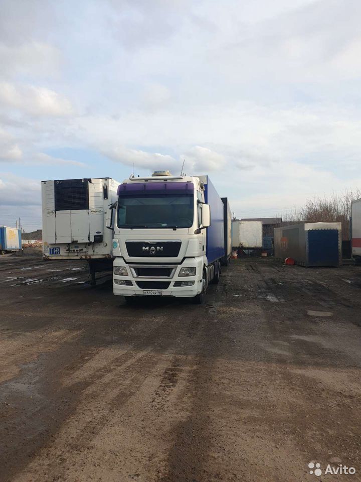 Тентованный грузовик MAN TGX
