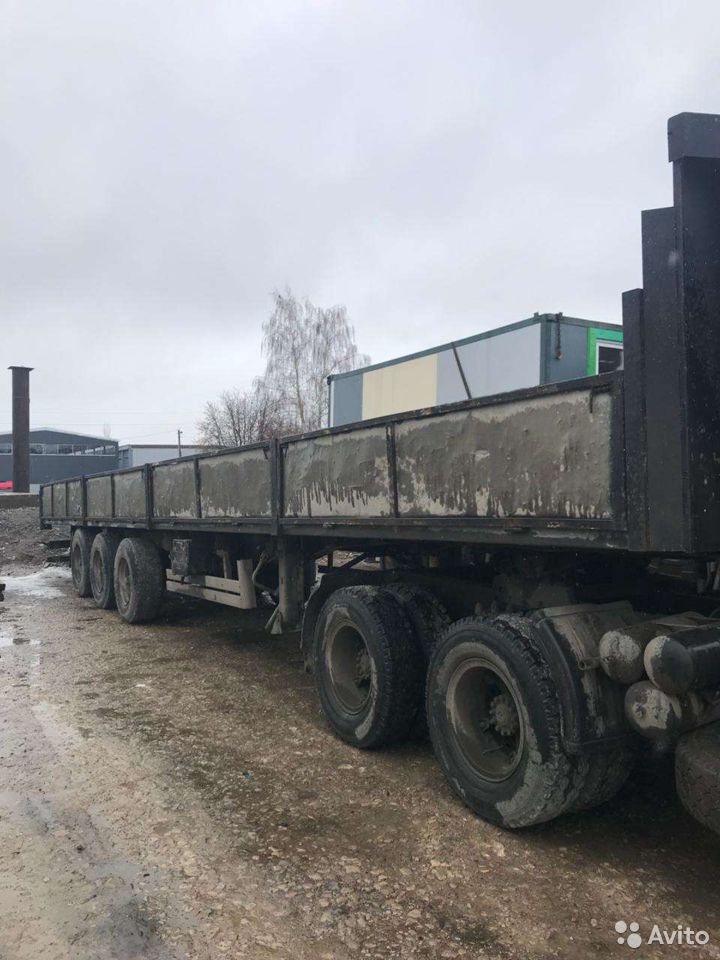 Бортовой полуприцеп