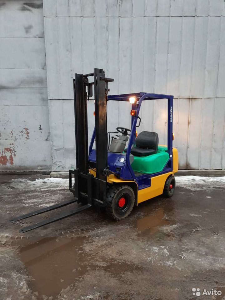 Вилочный погрузчик Komatsu