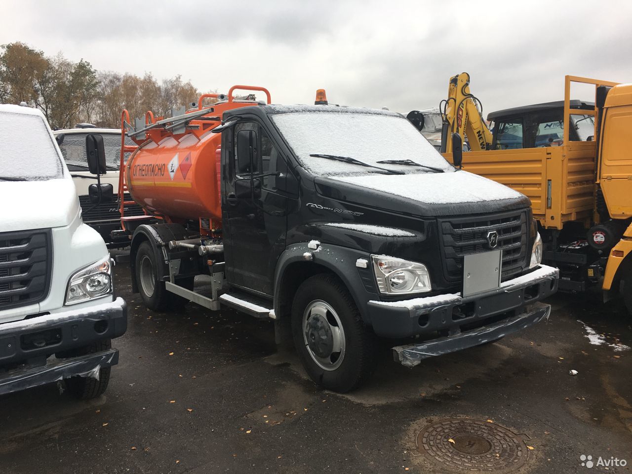 Бензовоз ГАЗ C41R13 ГАЗон Next АТЗ 4389JY