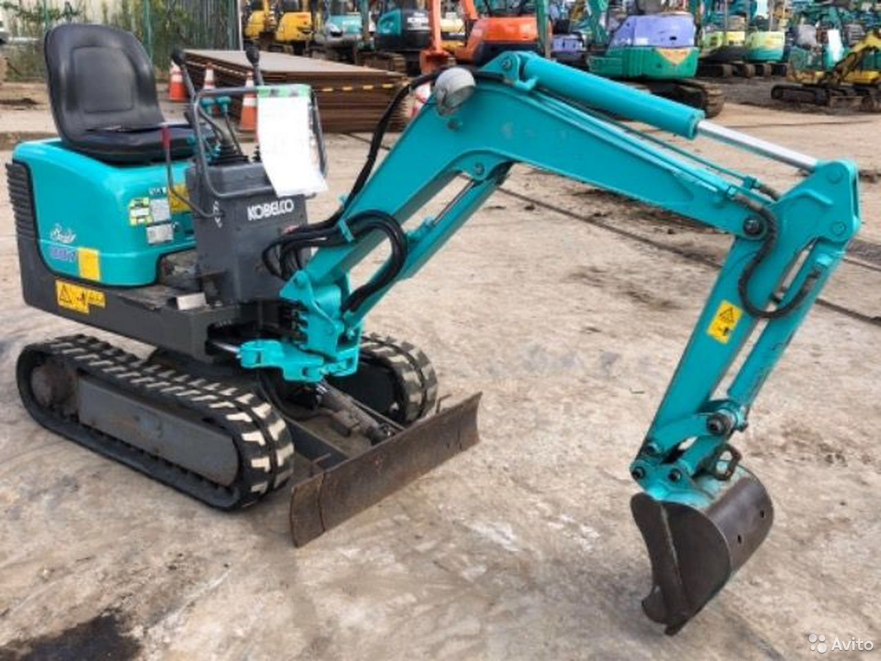 Мини-экскаватор Kobelco SK007-5