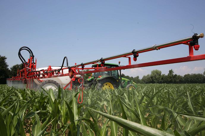 Прицепной опрыскиватель Maschio Gaspardo CAMPO C