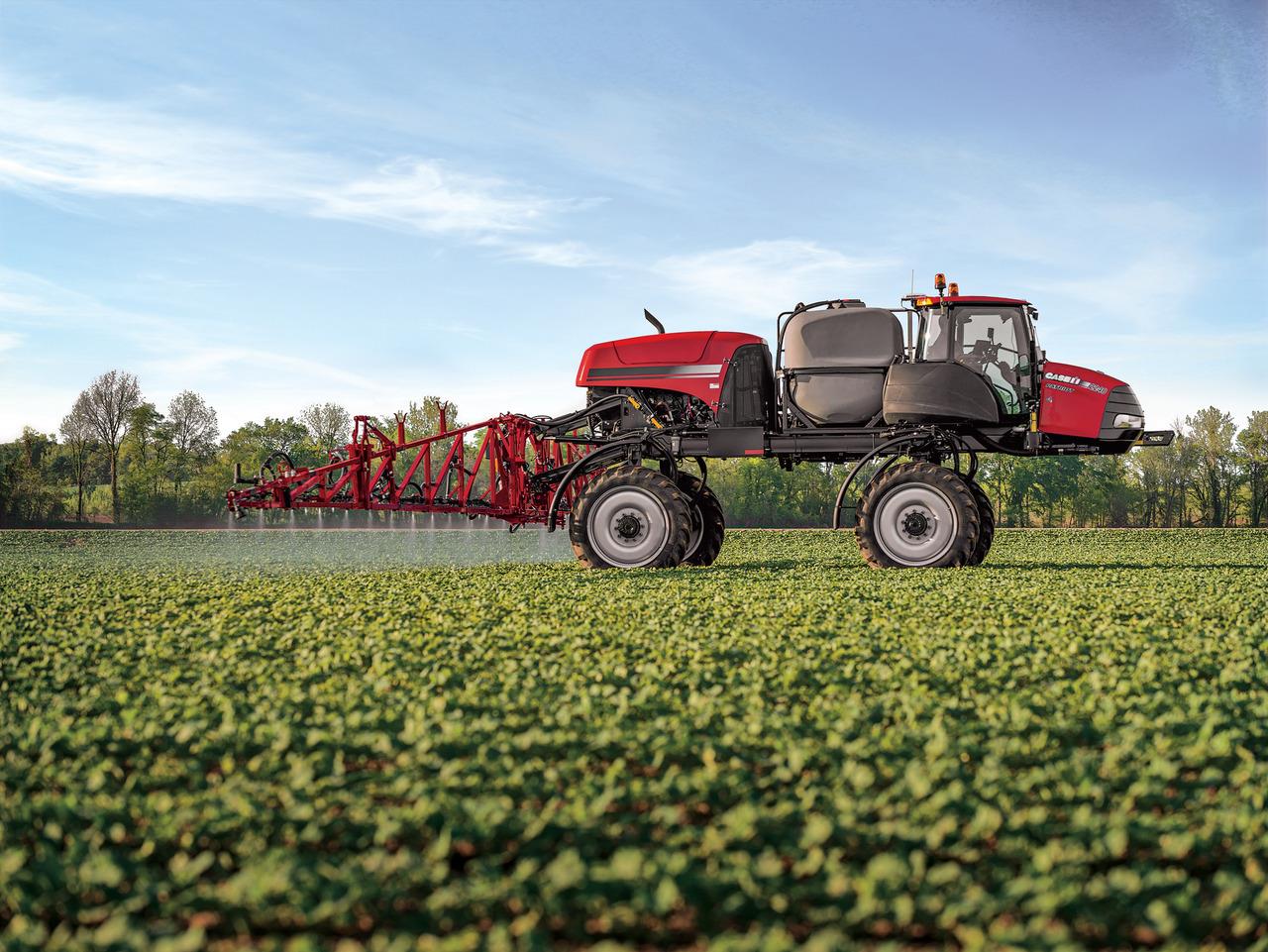 Самоходный опрыскиватель Case IH PATRIOT