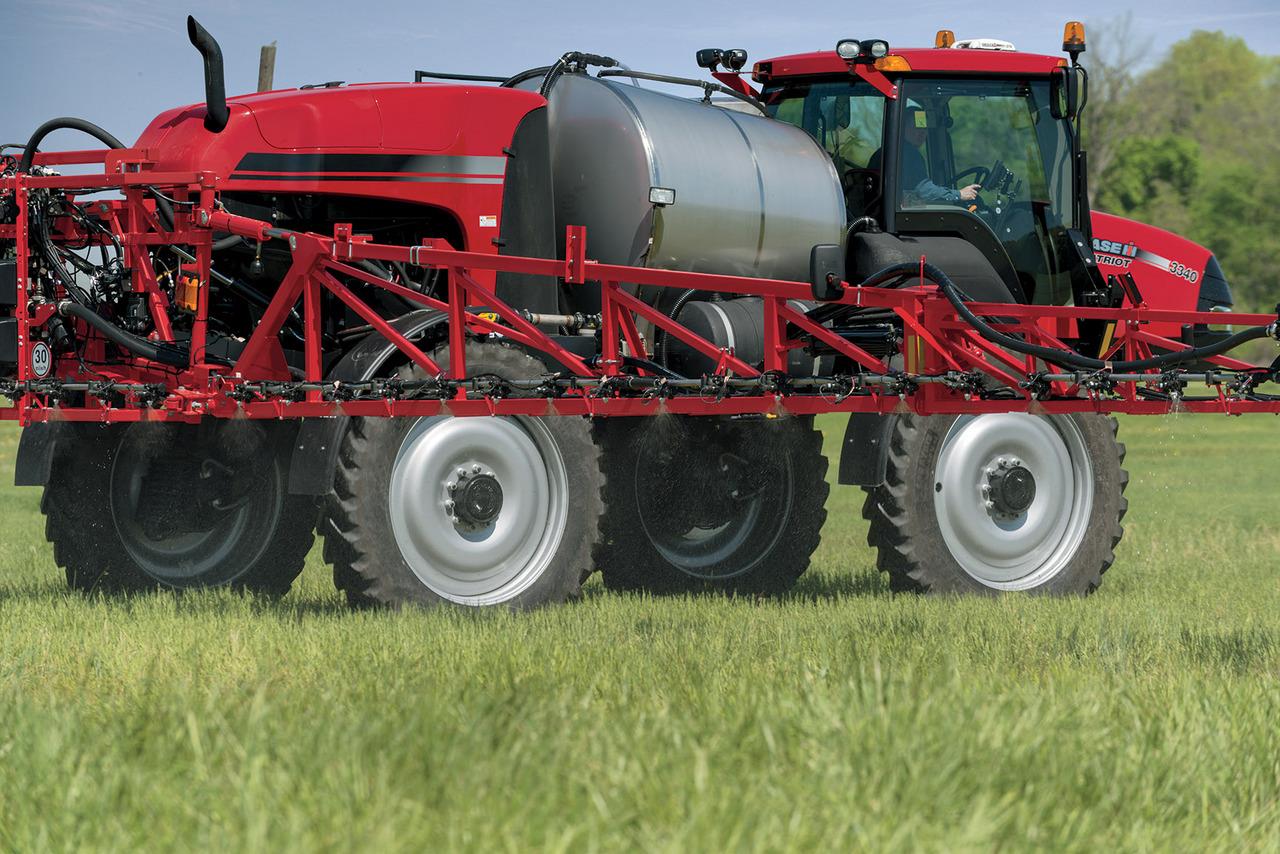 Самоходный опрыскиватель Case IH Patriot 4430