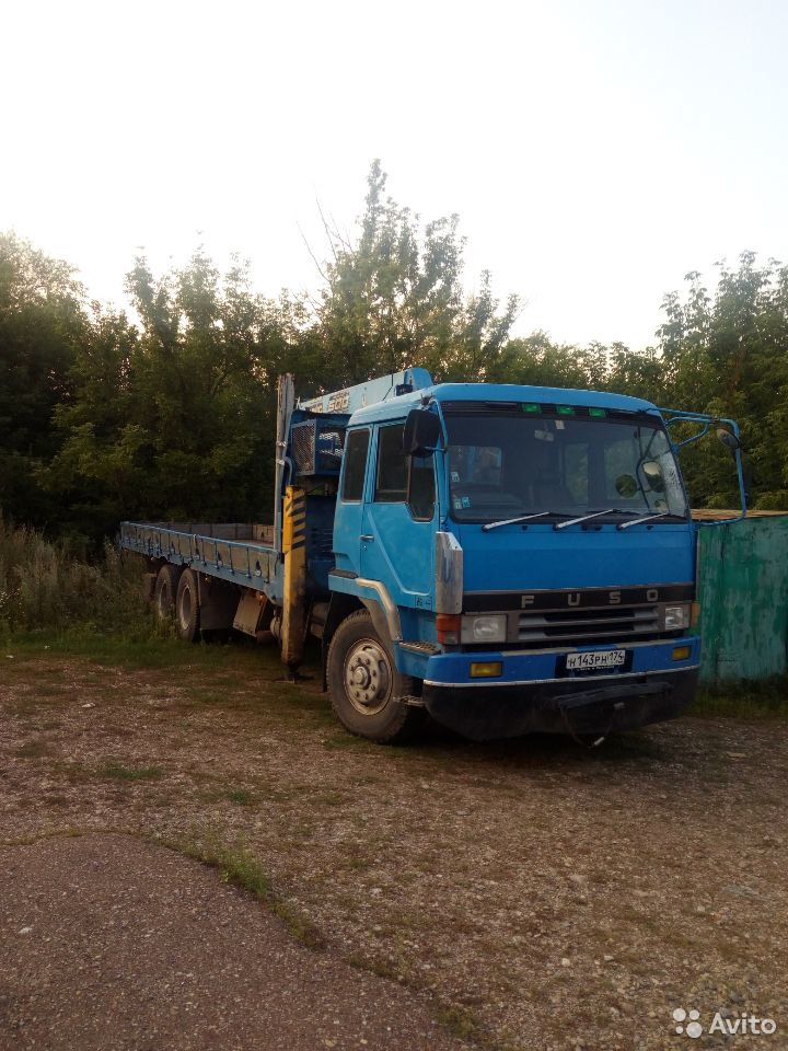 Бортовой грузовик с КМУ Mitsubishi Fuco