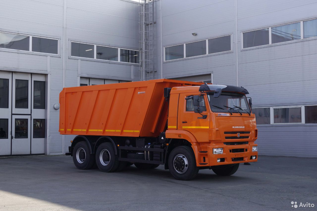 Самосвал КамАЗ 6520