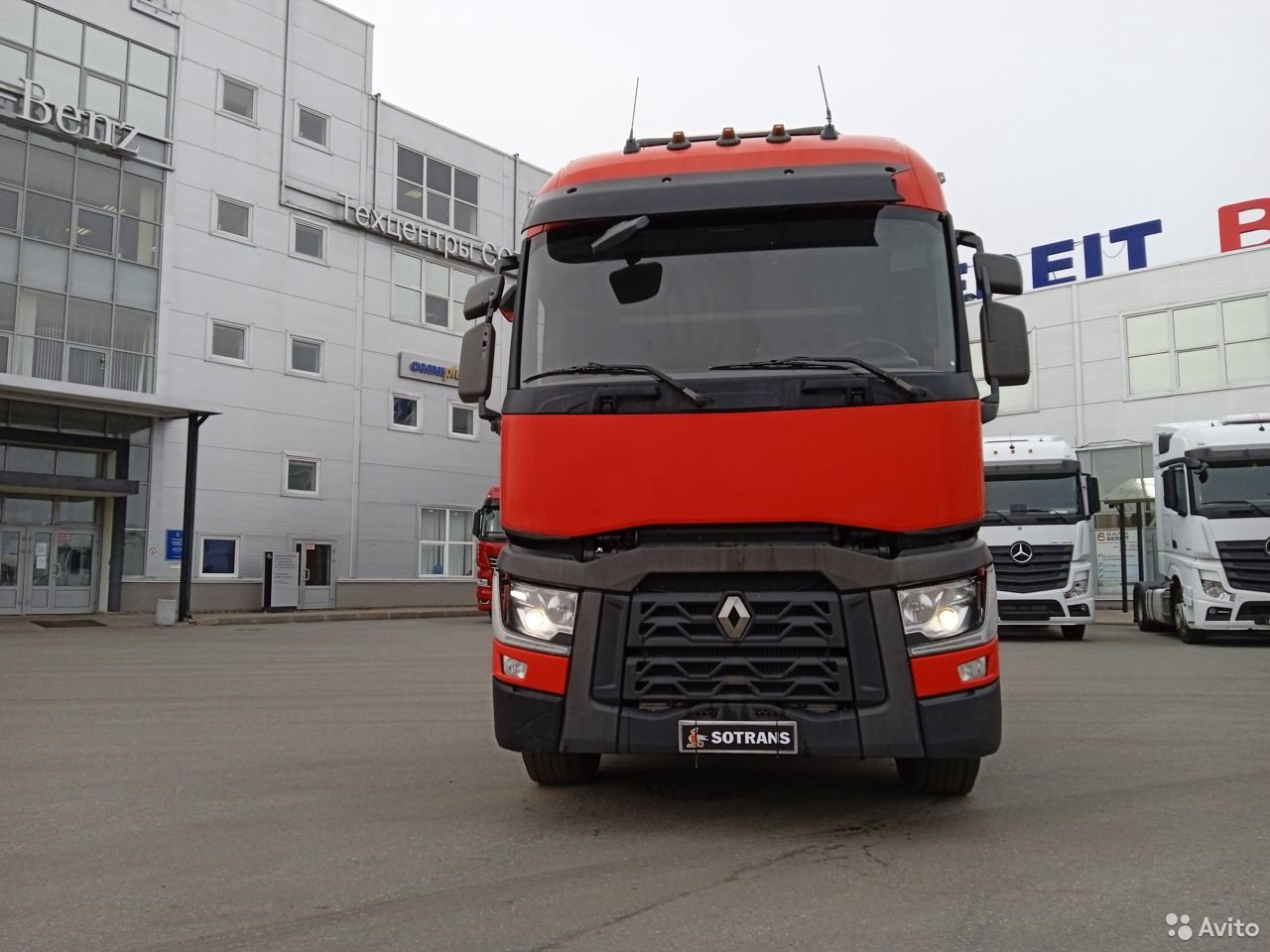 Седельный тягач Renault T-Series