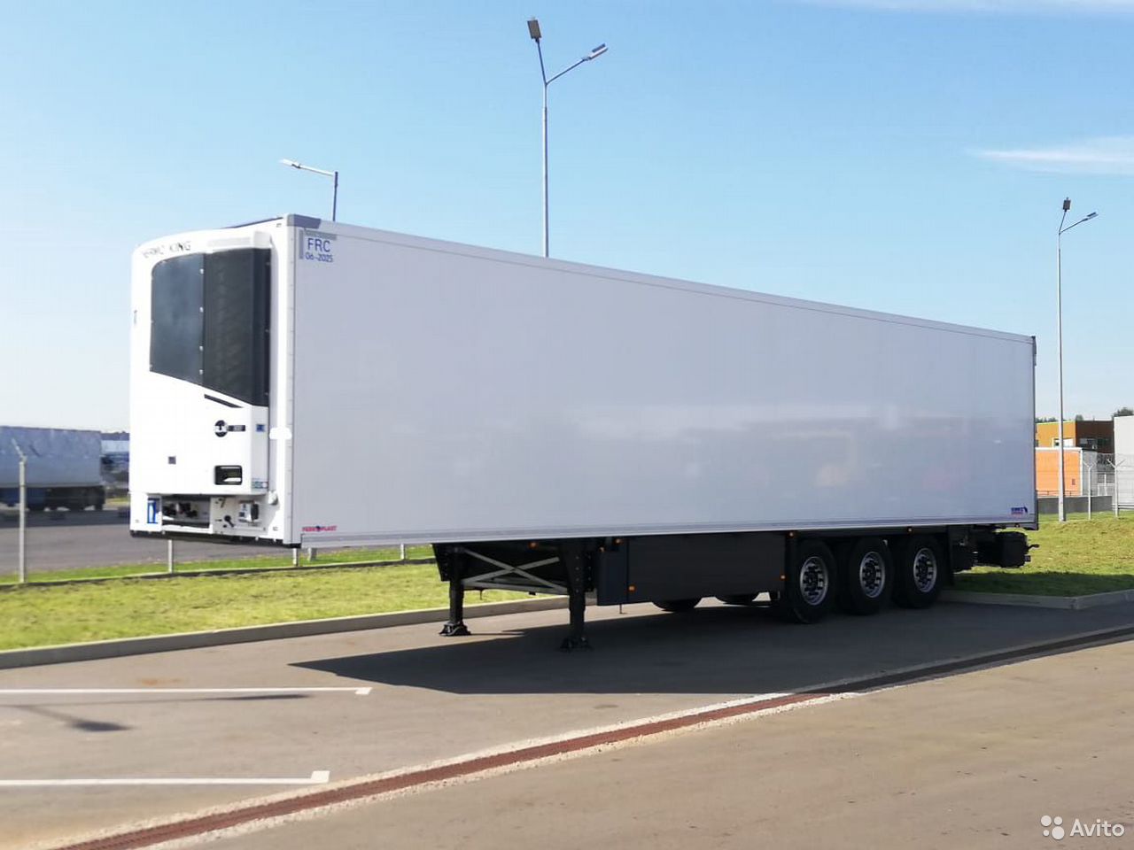 Полуприцеп рефрижератор Schmitz Cargobull