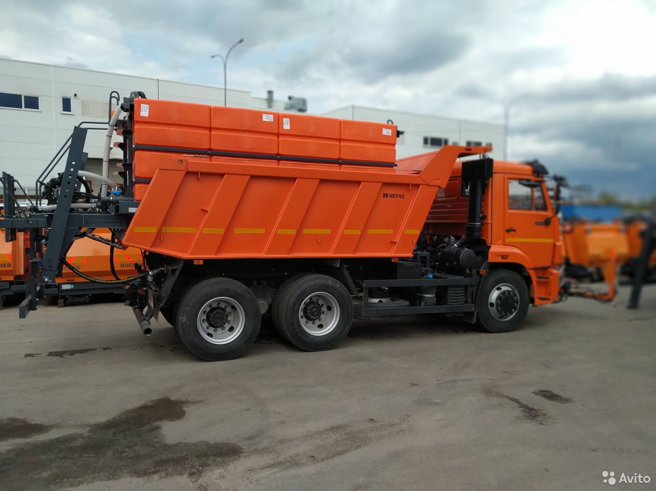Комбинированная дорожная машина КамАЗ 65115-6058-48(А5)