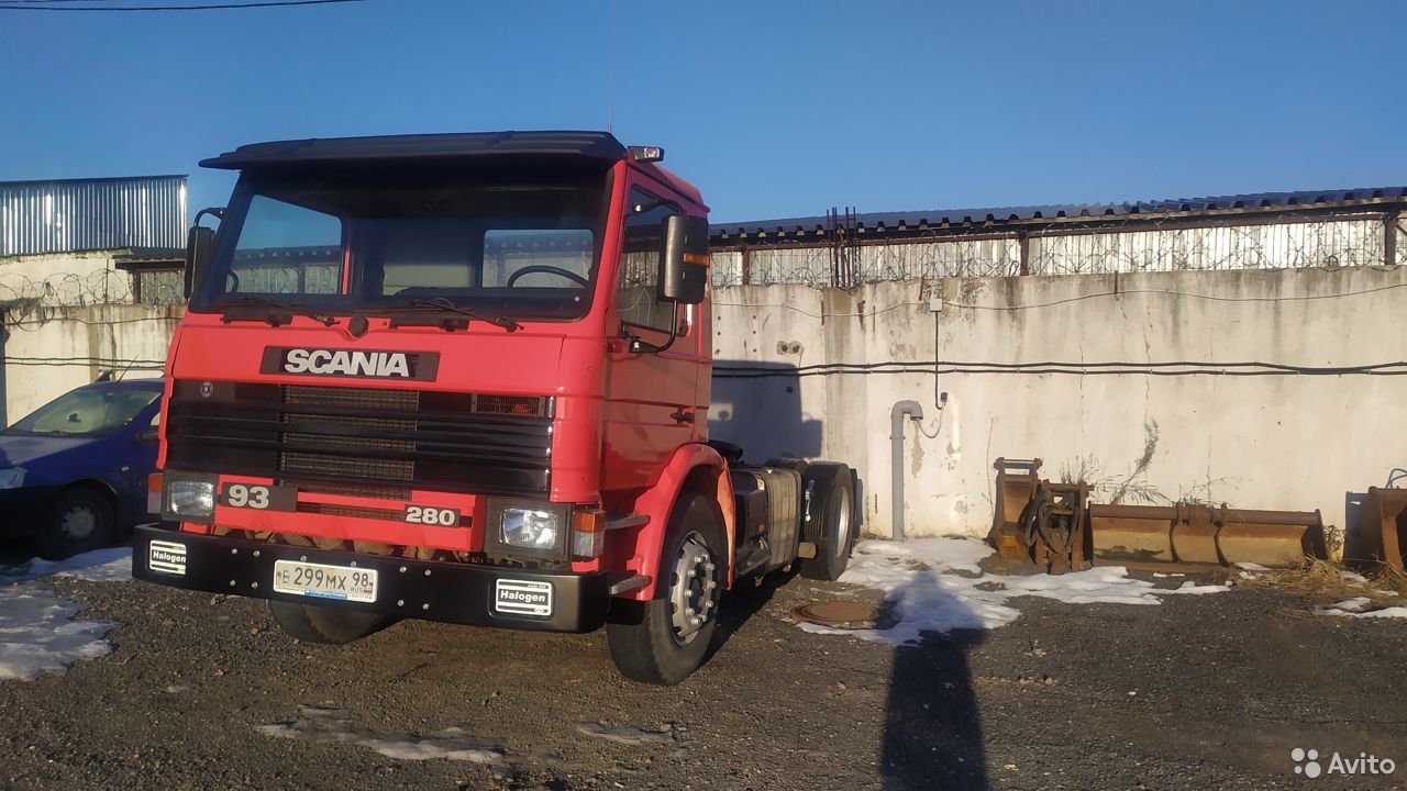 Седельный тягач Scania P93