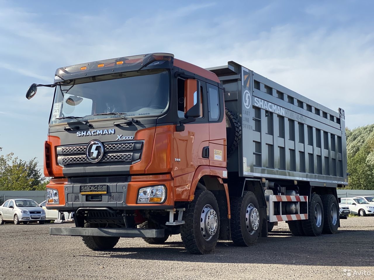 Самосвал SHACMAN (Shaanxi) X3000