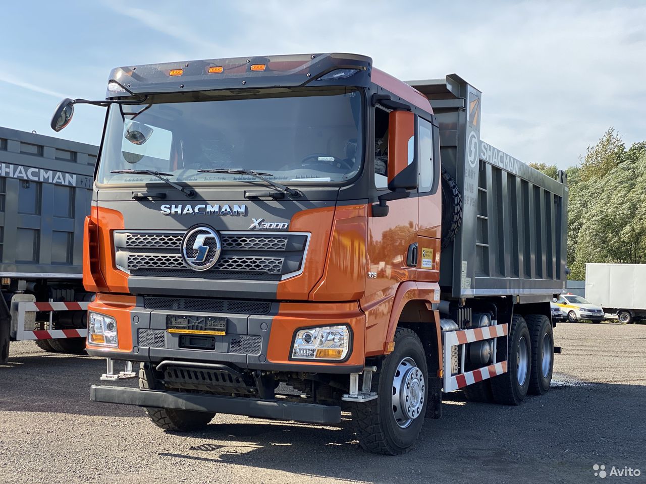 Самосвал SHACMAN (Shaanxi) X3000