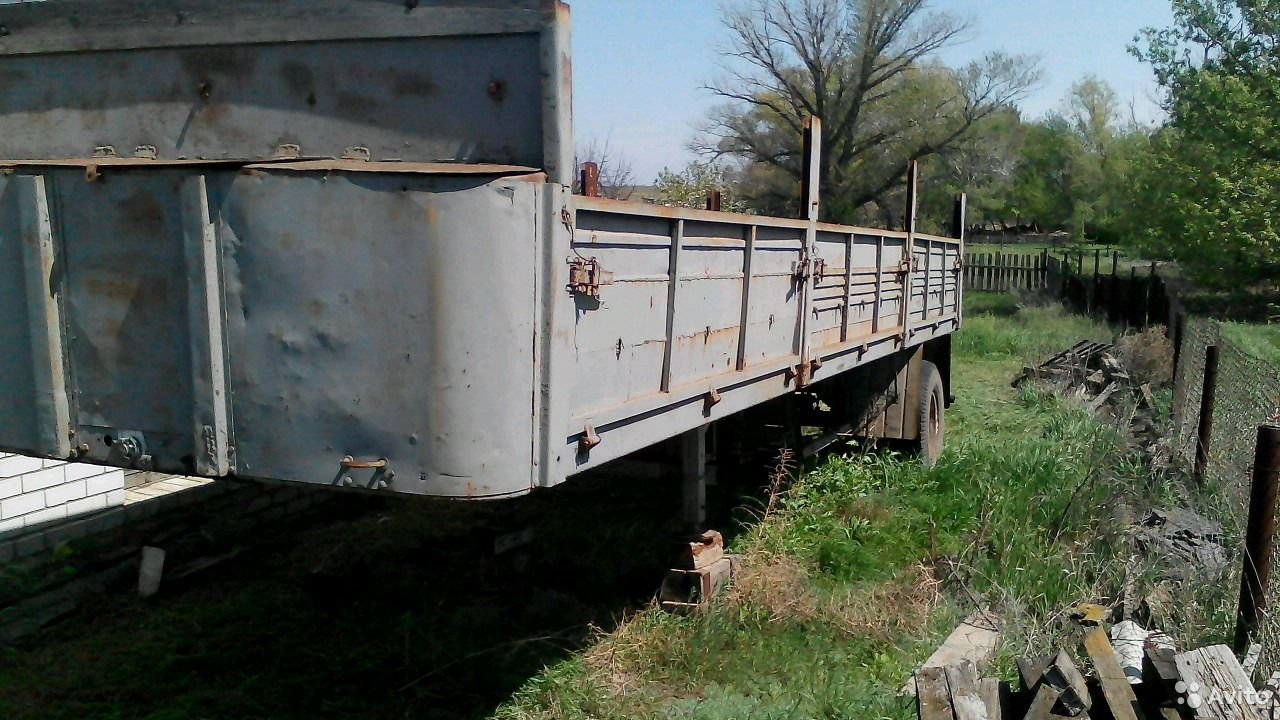 Бортовой полуприцеп МАЗ