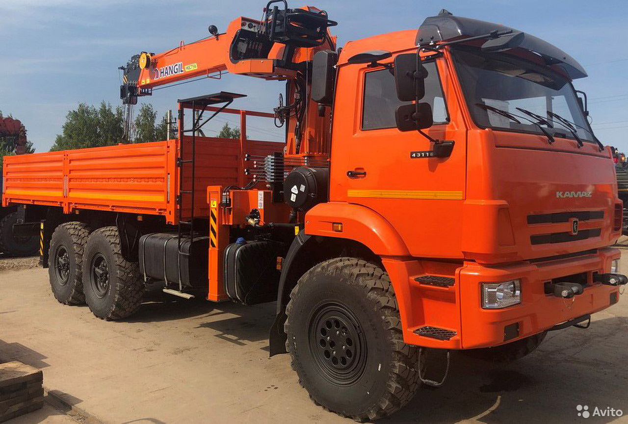 Бортовой грузовик с КМУ КамАЗ 43118 c КМУ Hangil HGC756