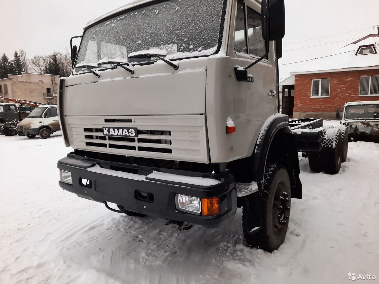 Шасси КамАЗ 53228