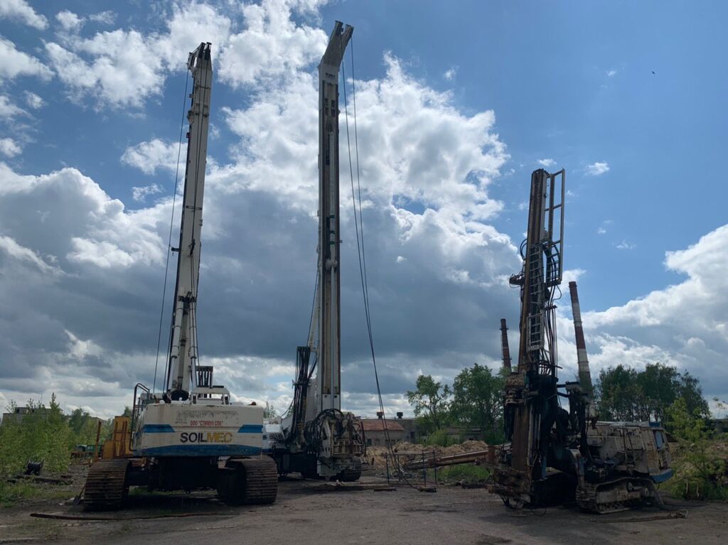 Буровая установка Soilmec R-930