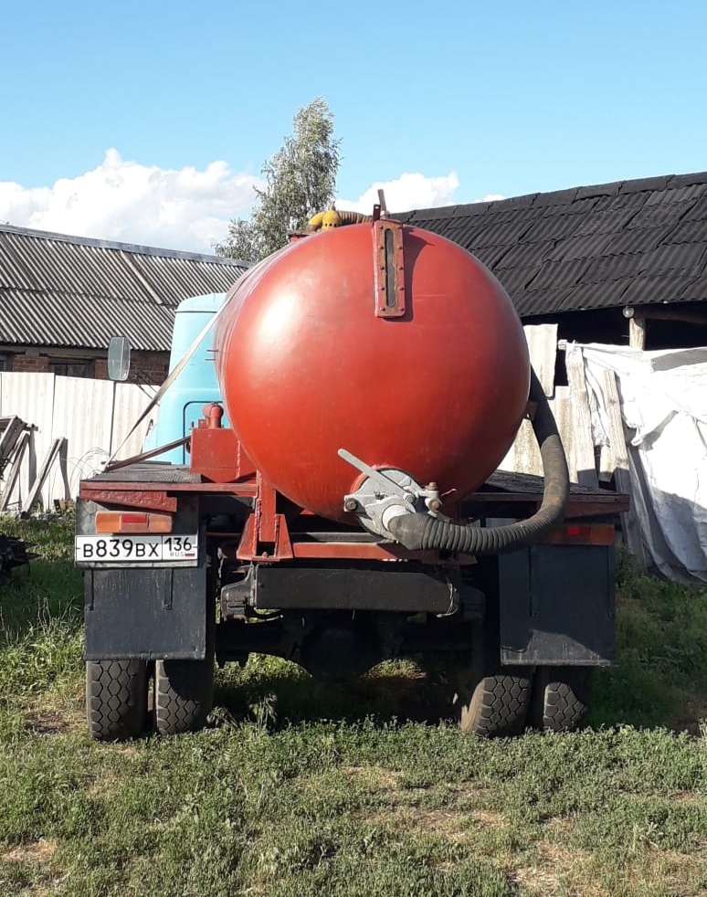 Ассенизатор ЗИЛ 431412
