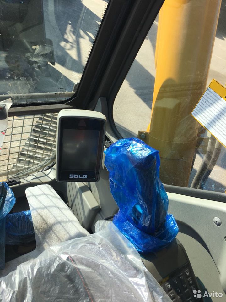 Гусеничный экскаватор SDLG E6300F