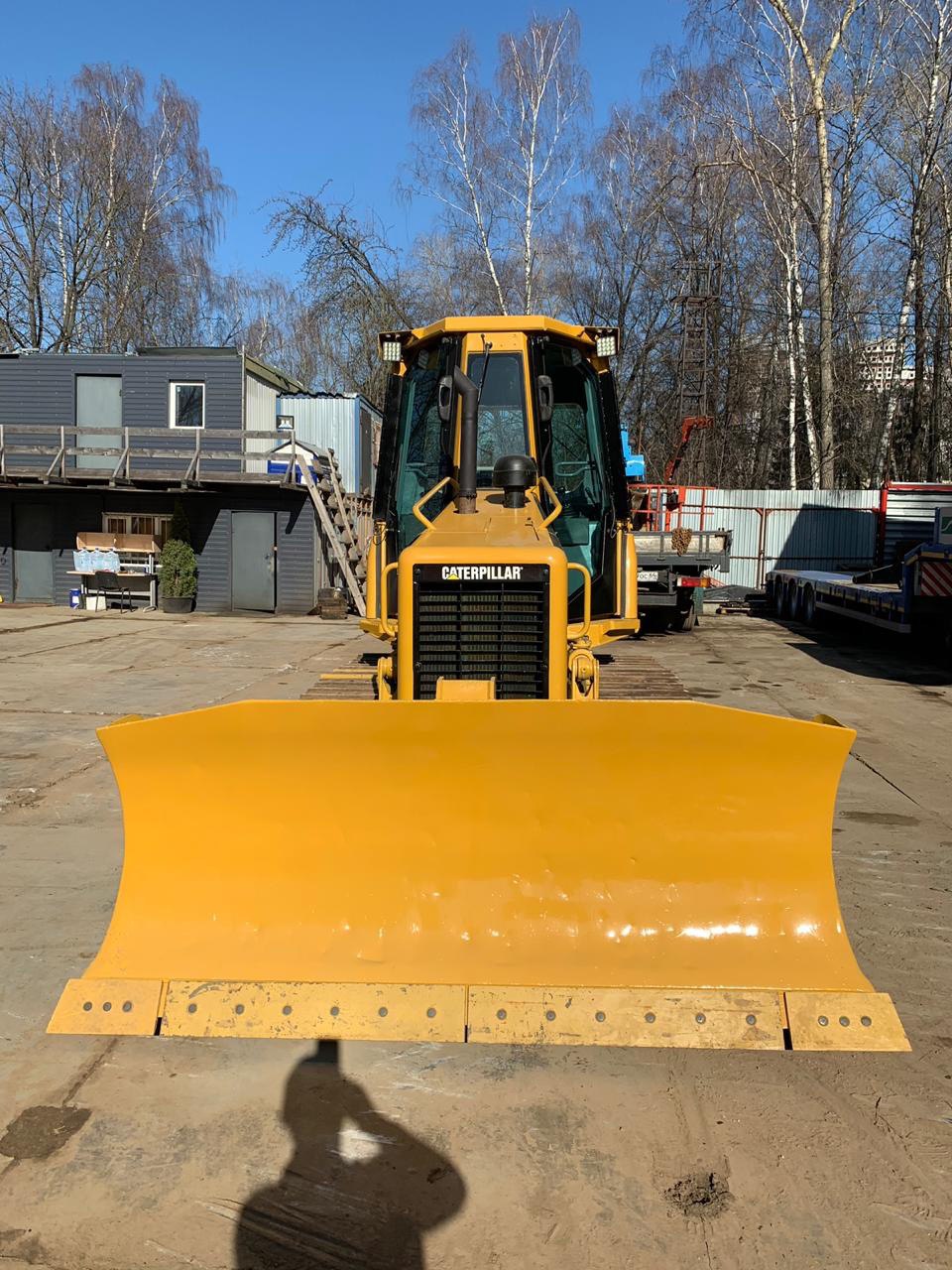Гусеничный бульдозер Caterpillar D4GXL