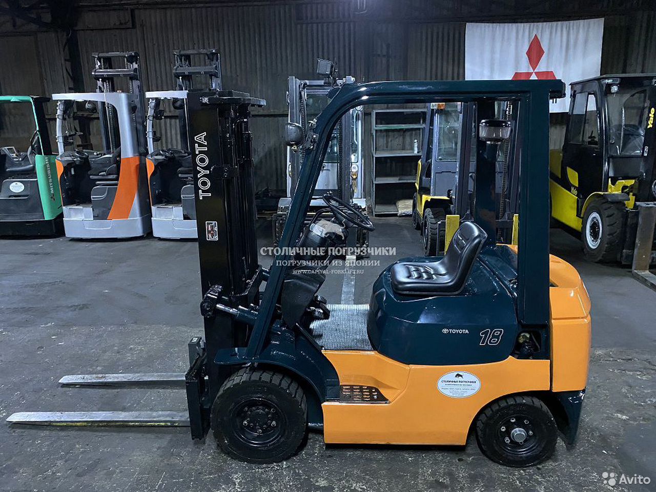 Вилочный погрузчик Toyota 02-7FD18