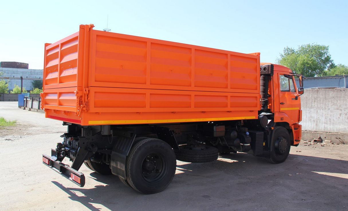 Самосвал КамАЗ 43253