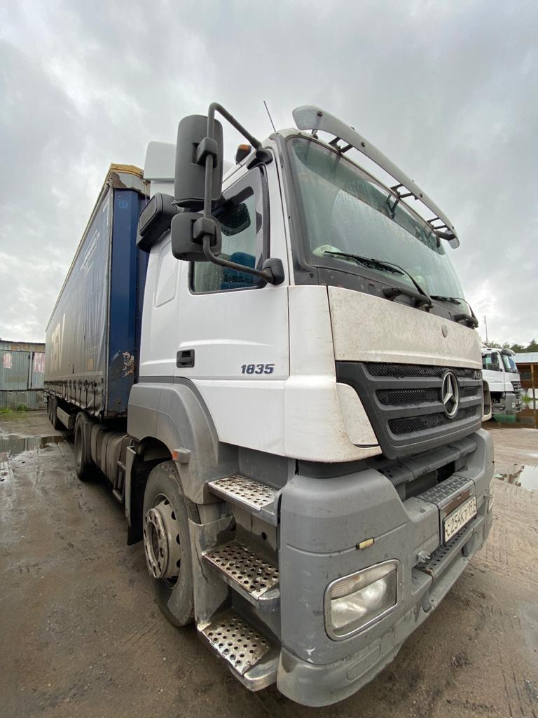 Седельный тягач Mercedes-Benz Axor 1835