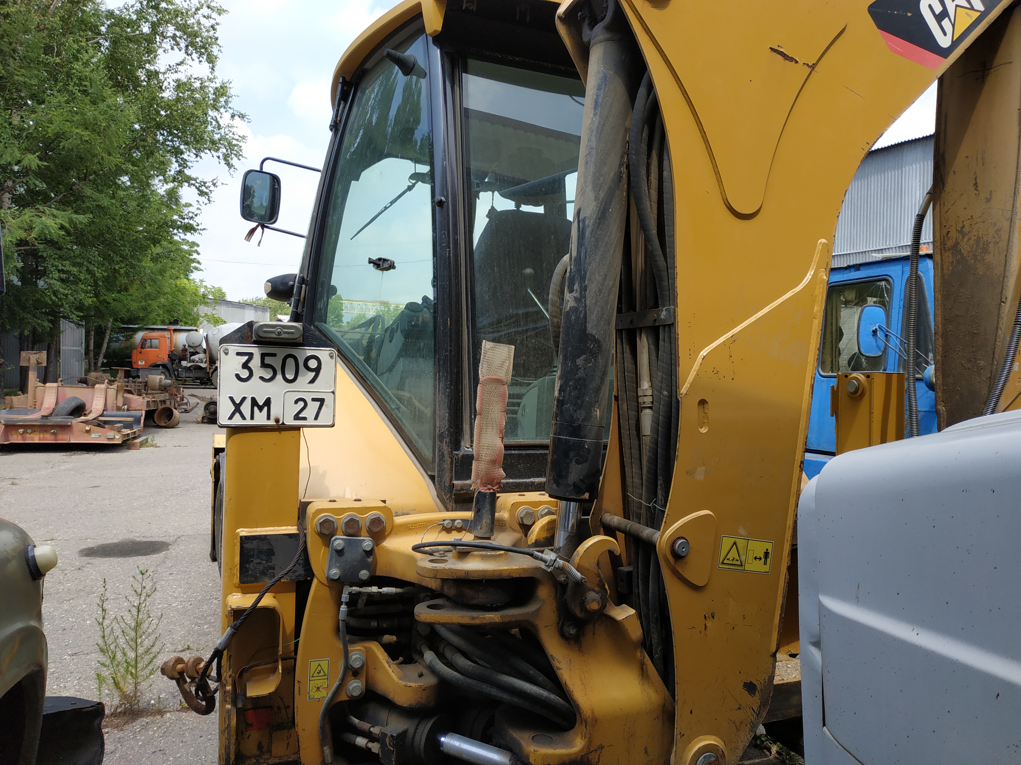 Экскаватор-погрузчик Caterpillar 428E