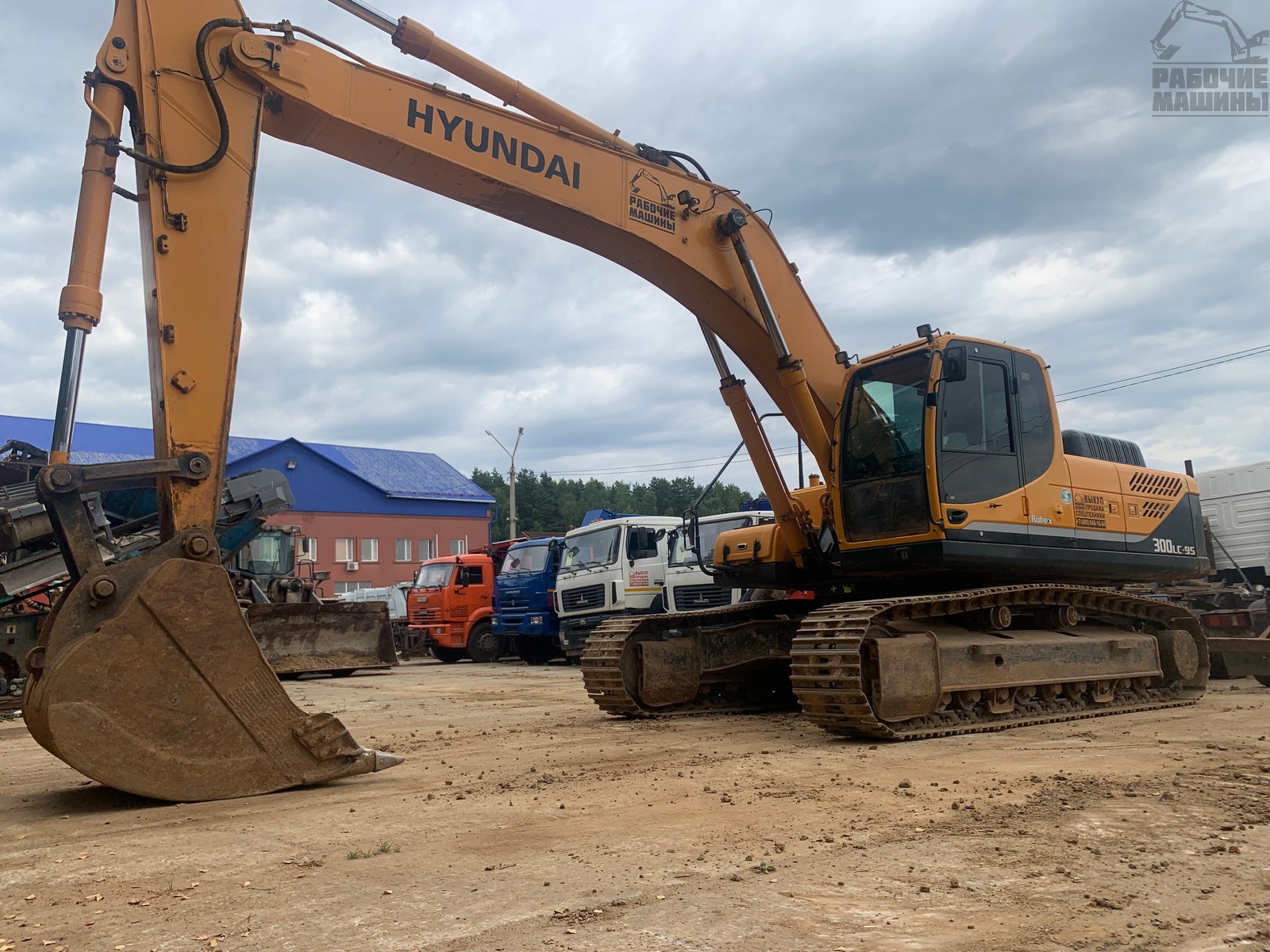 Гусеничный экскаватор Hyundai R300LC-9S