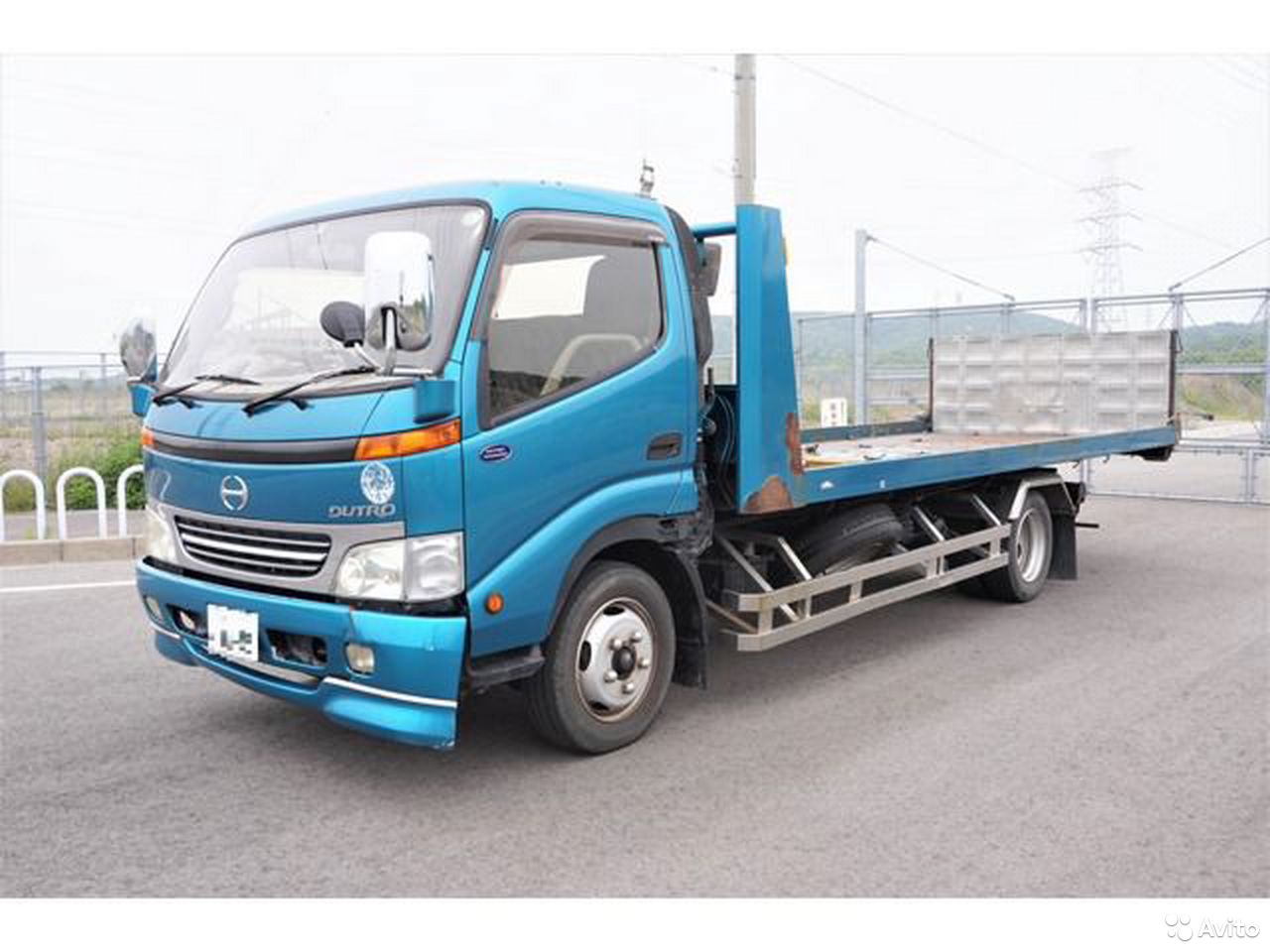 Эвакуатор HINO Dutro