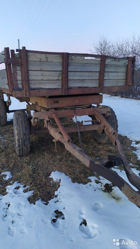 Тракторный прицеп (телега)