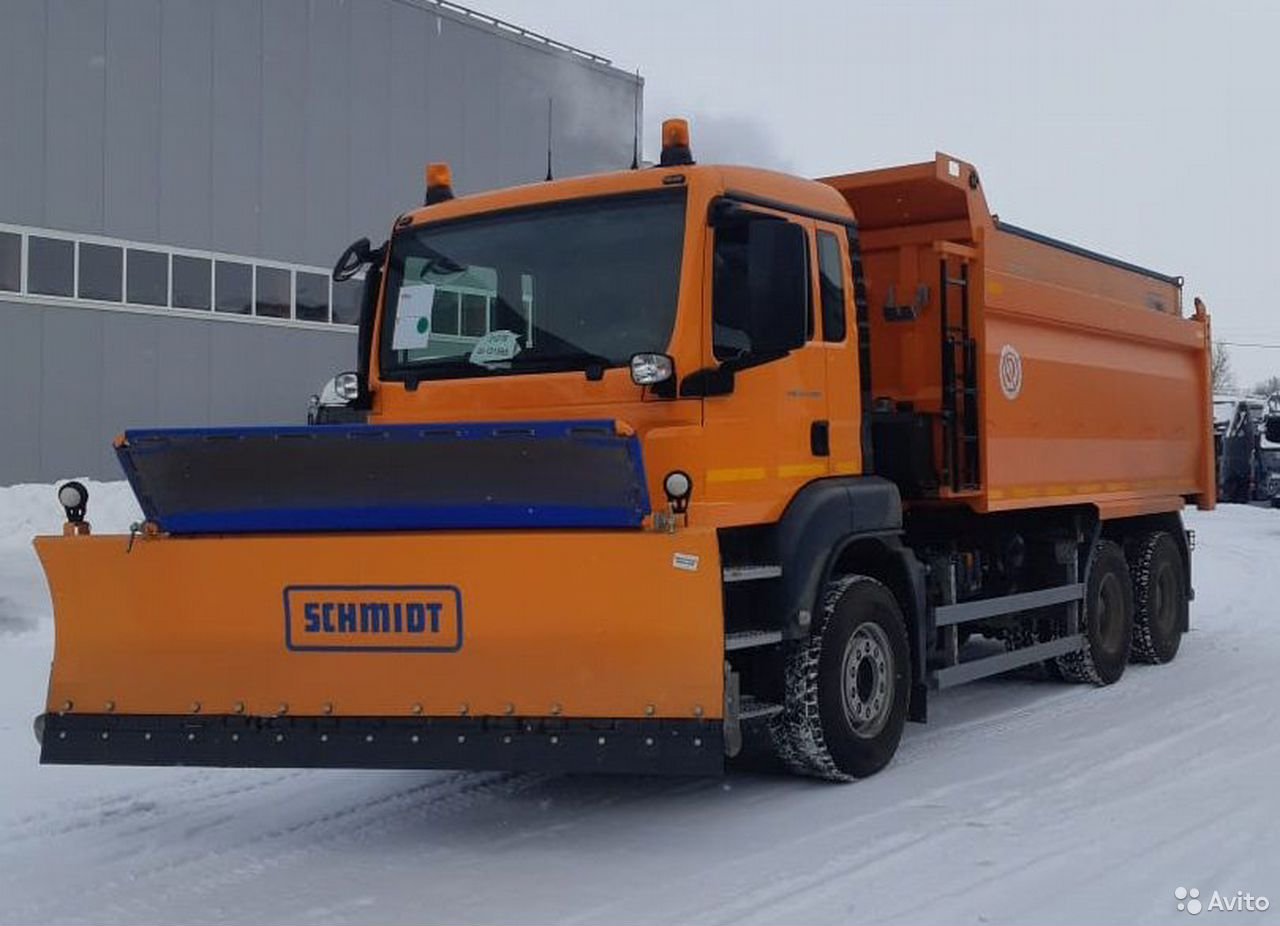 Разбрасыватель реагентов SСНМIDТ SТRАТОS В 90 на шасси MAN TGS 33.400