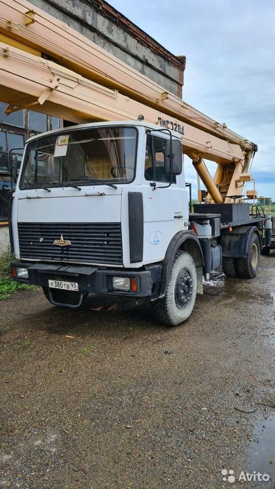 Автовышка МАЗ ПМС-328