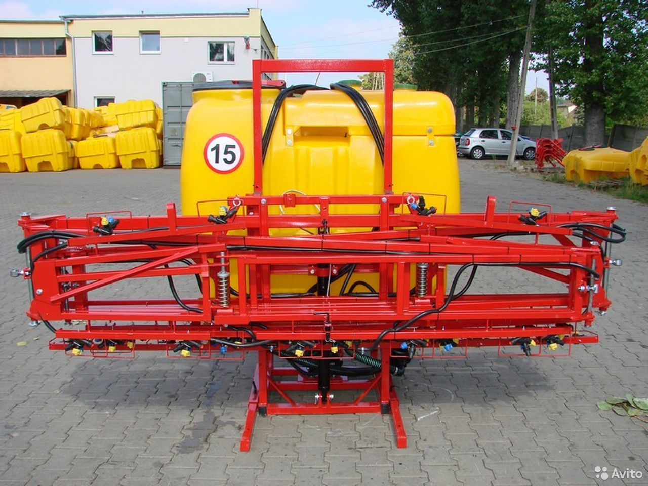 Навесной опрыскиватель Demarol Cyklon